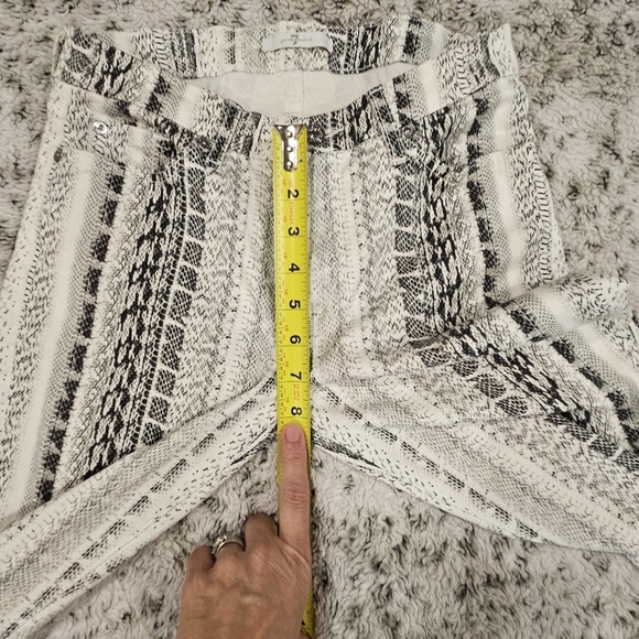 7 For All Mankind SZ 28 Black White Reptile Print Ankle Skinny Stretch Jeans - Picture 15 of 15